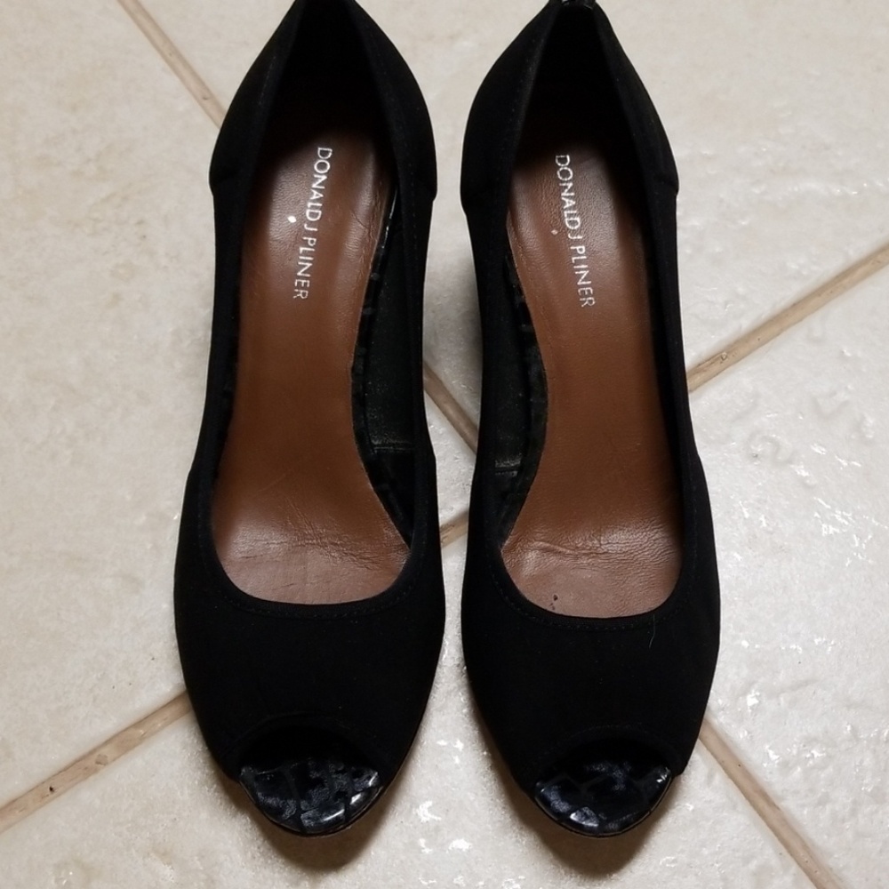 Donald Pliner Molly Peep Toe Wedges 9.5 M